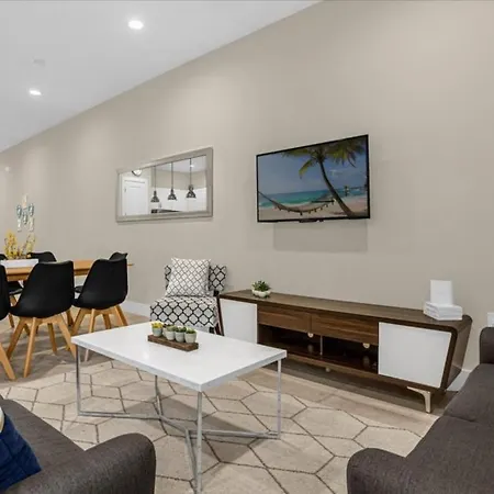 4 Bedrooms - 3 Bathrooms - Summerville 2612 SS